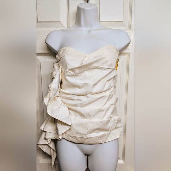 Express Tops - OFF WHITE STRAPLESS TOP